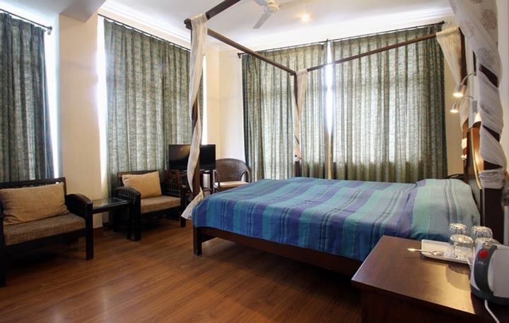 วิลลา ปาราดิโซ Hotel ดารัมซาลา ภายนอก รูปภาพ